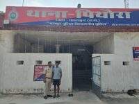 बिना अनुमति मजदूरों को बाहर भेजने के प्रयास पर श्रम विभाग की कार्रवाई, दो मजदूर दलाल के खिलाफ BNS की धारा 143, 3(5) के तहत मामला दर्ज व एक गिरफ्तार