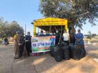 अखिल भारतीय पूर्व सैनिक सेवा परिषद महासमुंद द्वारा तालाब स्वच्छता अभियान का किया आयोजन