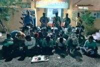 महासमुंद पुलिस की बड़ी कार्रवाई: जुआ फड़ पर रेड, 9 जुआरी गिरफ्तार, 1.36 लाख की संपत्ति जब्त