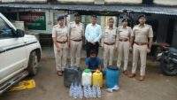 महासमुंद में आबकारी विभाग की बड़ी कार्रवाई, 107.29 लीटर अवैध शराब और 450 किलो महुआ लाहन जब्त